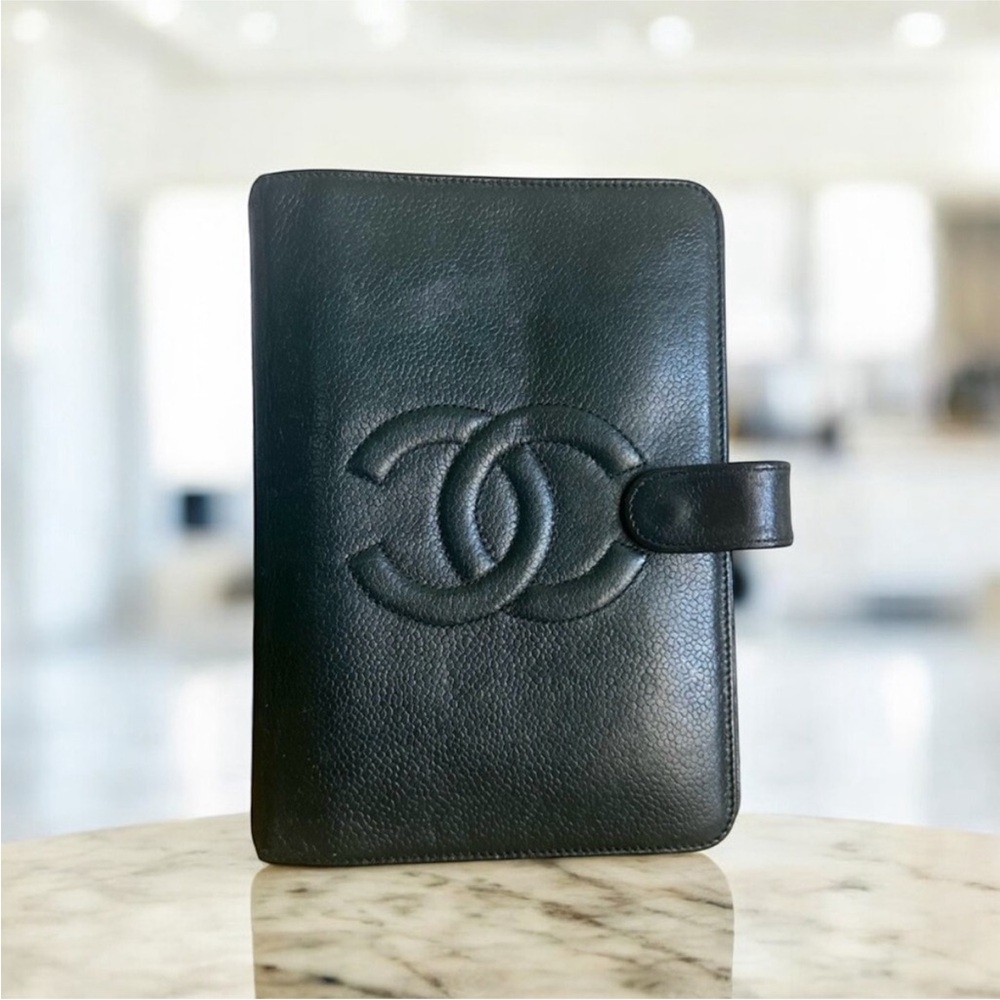 CHANEL Caviar Leather large agenda with generic paper black/green color - Picture 5 of 9